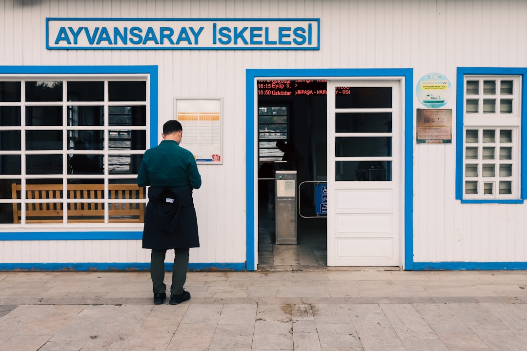 Su Piyazında Bir Birleşim: Hangi Su Ürünleri Güvenli Midir?
